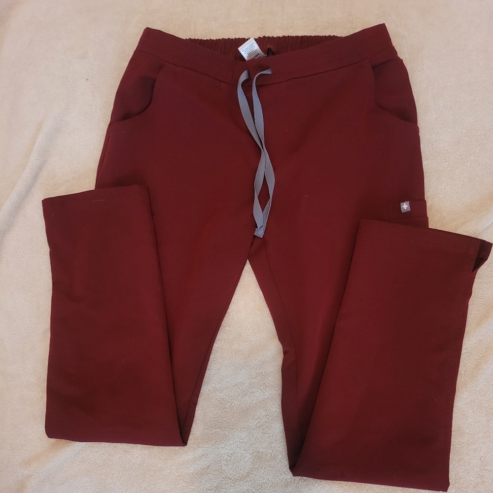 Figs burgundy Yola pants